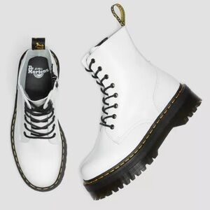 Dr Martens JADON BOOT SMOOTH LEATHER PLATFORMS white size us ladies 8